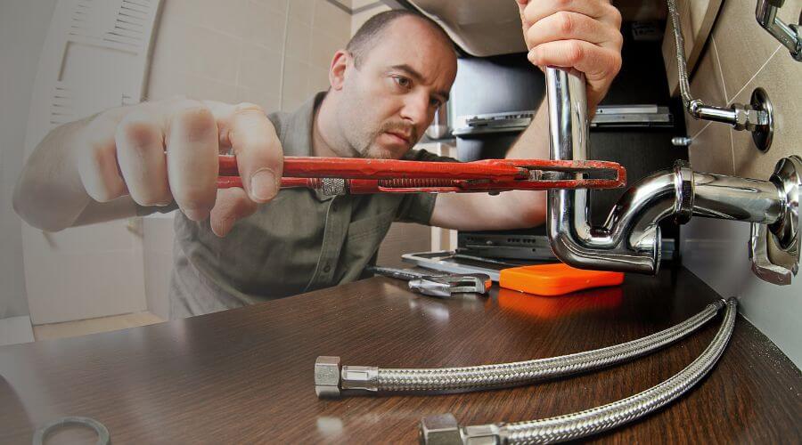 Professional expert plumbing services in Rossford, OH